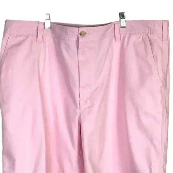 Izod Shorts Men 42 Pink Saltwater Classic Chino Flat Front Coastal Preppy NEW - Picture 2 of 7